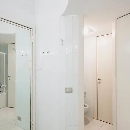 Relstay - Borgonuovo Milan Exterior photo